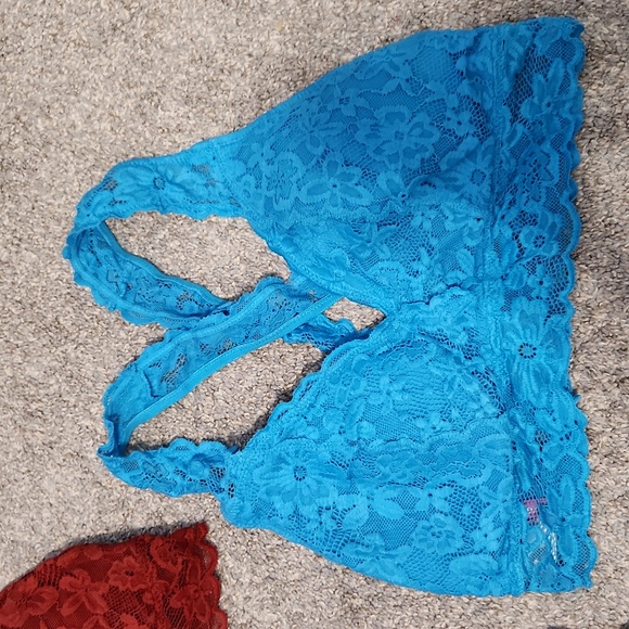 Bralets.  Set of 3 - Picture 3 of 12